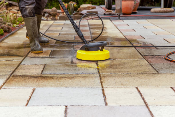 Best Sidewalk and Walkway Pressure Cleaning in Salt Creek Commons, IN